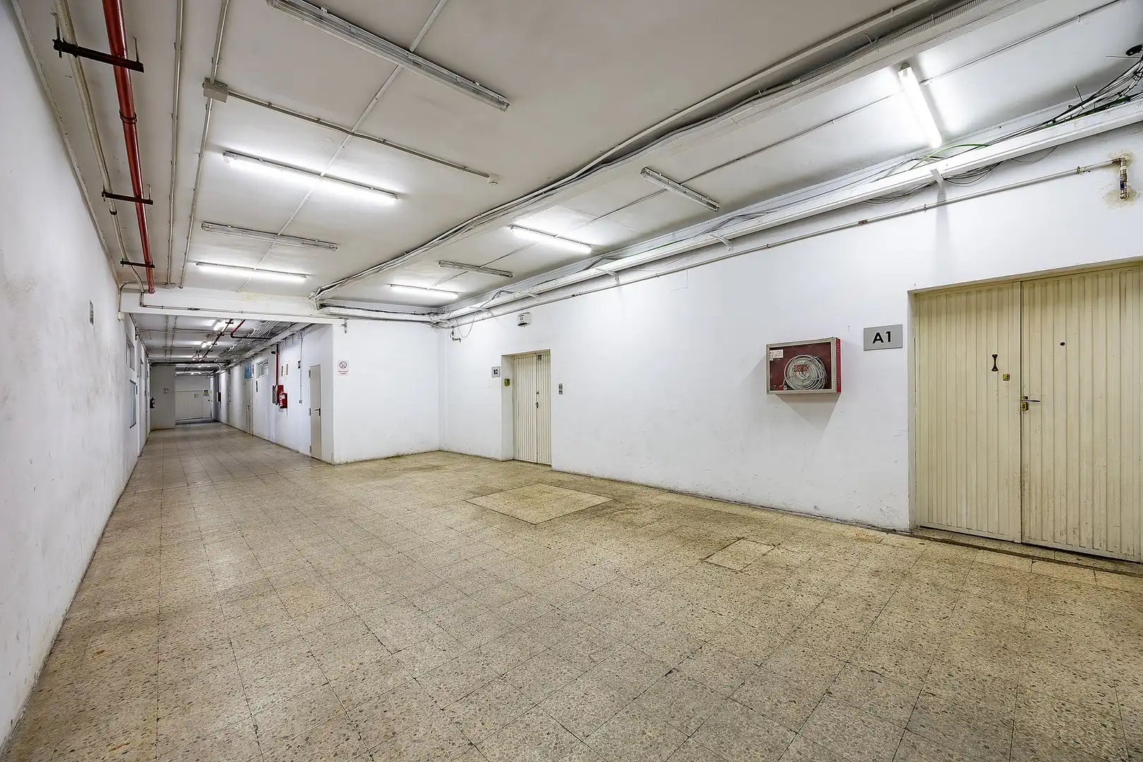 Local comercial en venda a Calle de San Romualdo, imagen 22