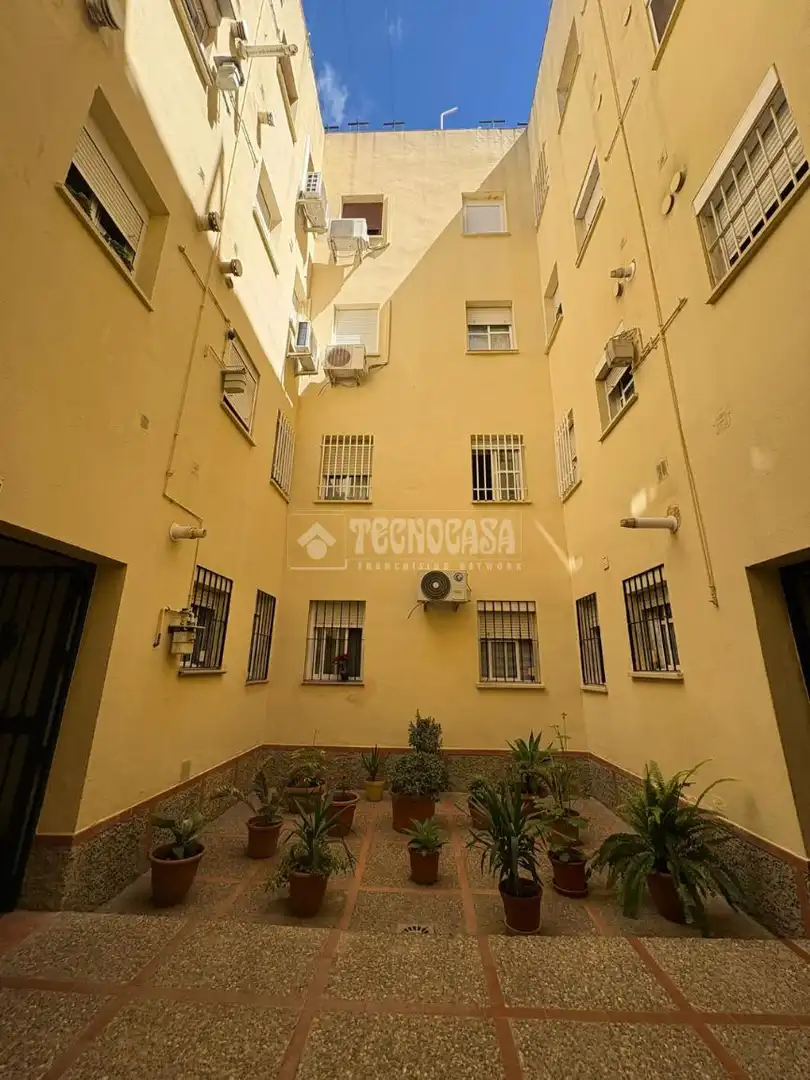 Exterior view of Flat for sale in La Rinconada  with Air Conditioner and Heating