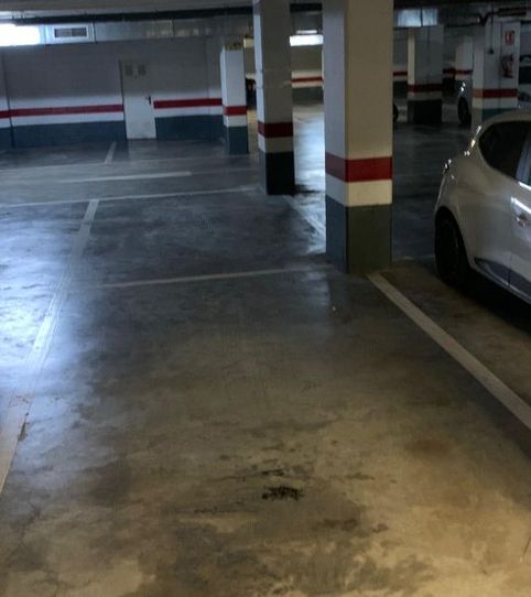 Foto 2 von Garage zur Miete in Avenida José Rodríguez de la Borbolla Camoyán, 9, Entrenúcleos, Dos Hermanas