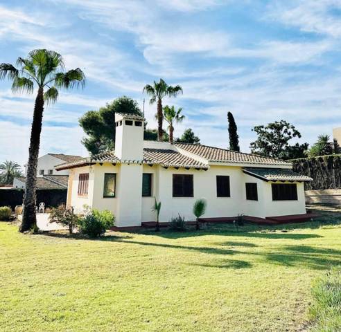 Casa-chalet en Alquiler en El Vedat - Santa Apolonia