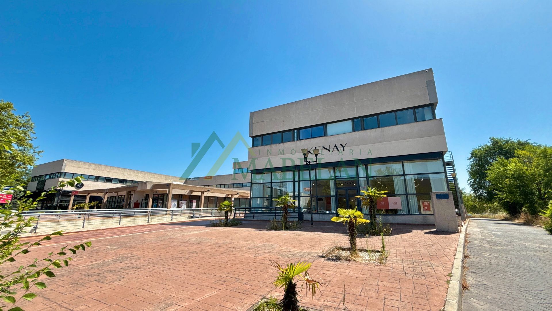 Exterior view of Office to rent in Las Rozas de Madrid  with Air Conditioner and Heating