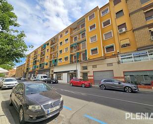 Exterior view of Flat for sale in  Huesca Capital