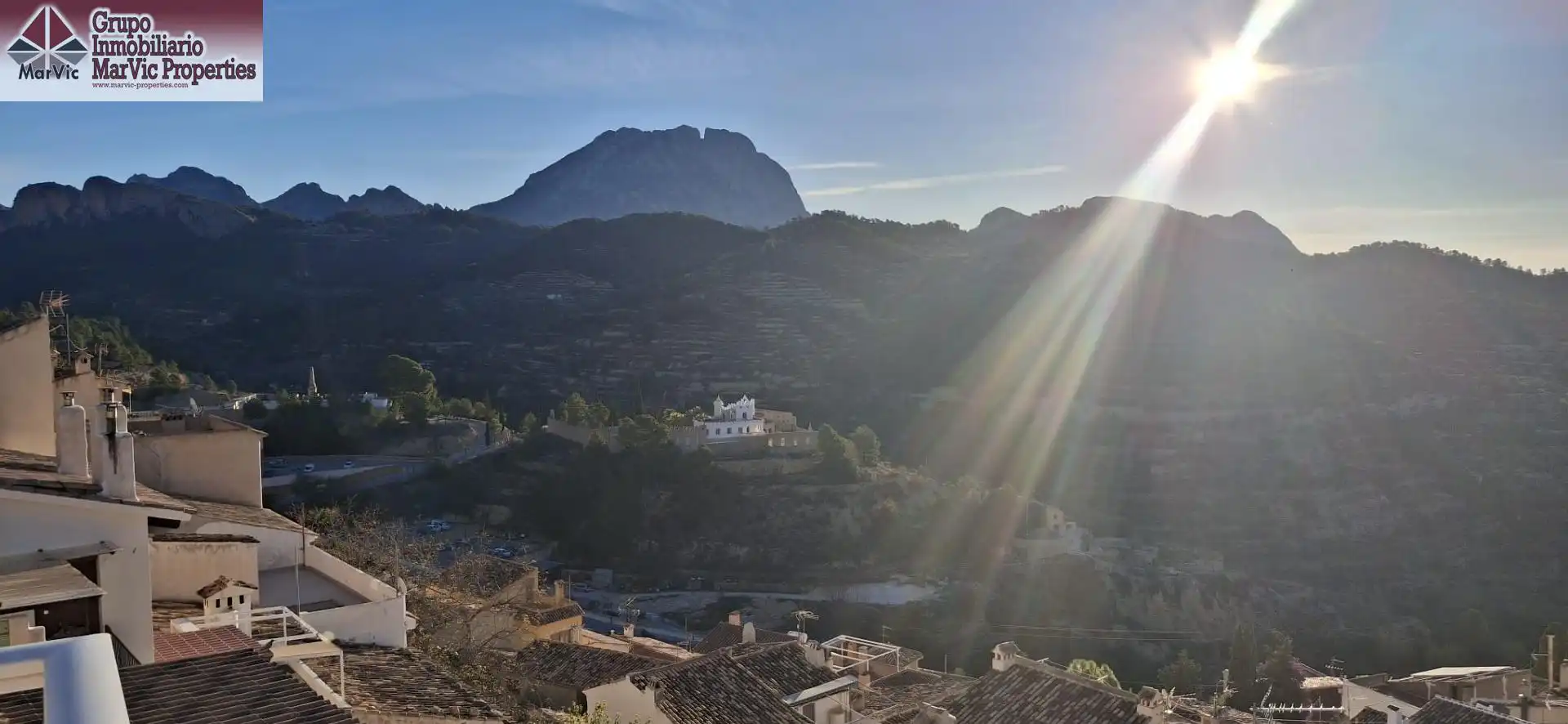 Exterior view of Houses for sale in Sella  with Terrace and Furnished