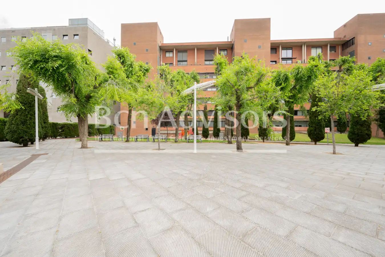 Vista exterior de Piso en venta en Barcelona con Aire acondicionado, Calefacción y Jardín privado
