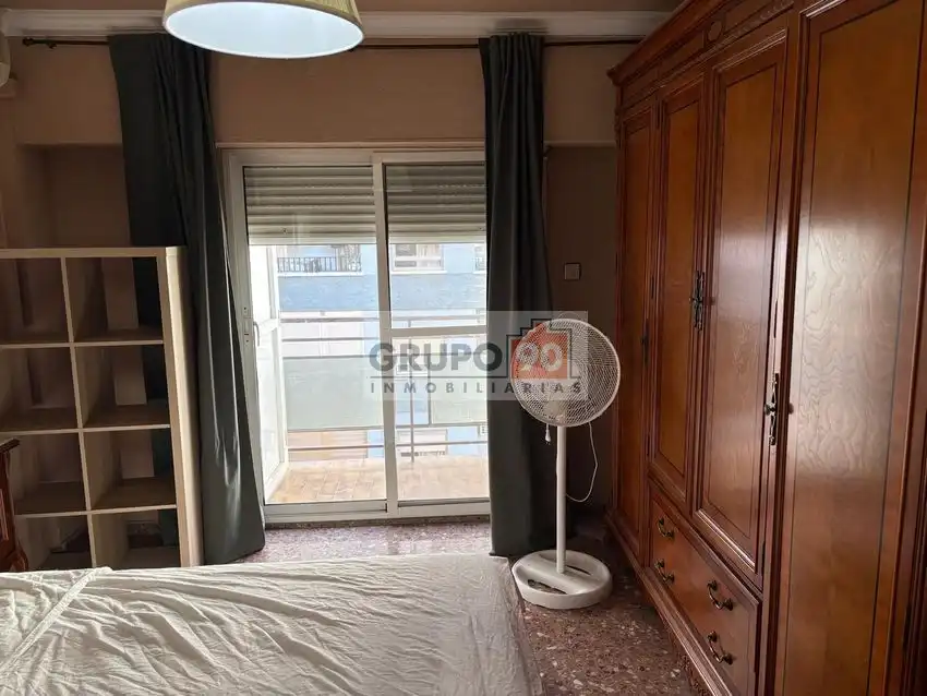Bedroom of Flat for sale in Mislata  with Balcony