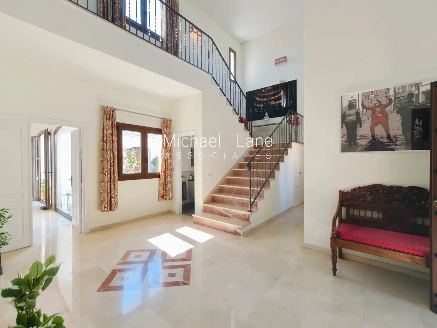 Houses for sale in Sotogrande  with Air Conditioner, Heating and Private garden