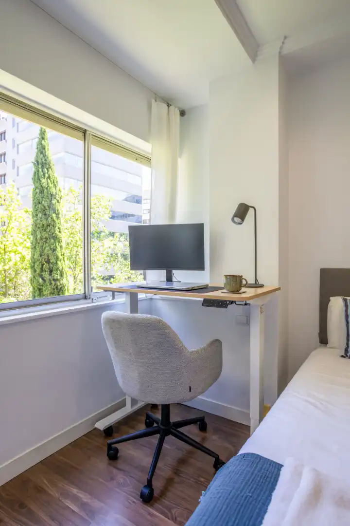 Apartments for rent in Madrid  with Air Conditioner, Heating and Furnished