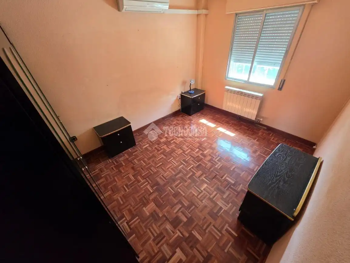 Bedroom of Flat for sale in Fuenlabrada