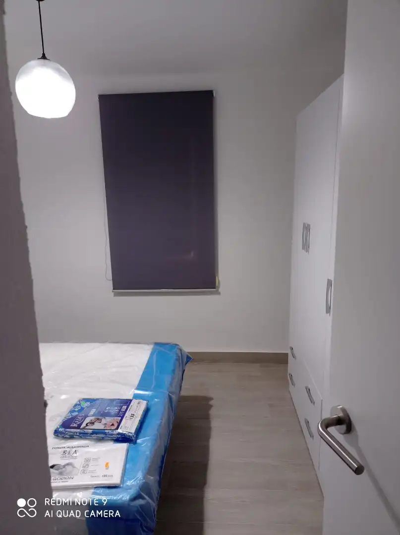 Habitación de Piso de alquiler en Huelva con Amueblado y Lavadora