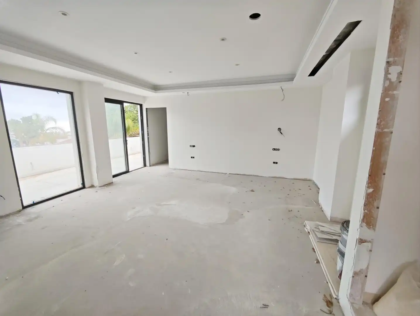 Detached house with pool for sale in Urbanizacion La Mairena, imagen 13