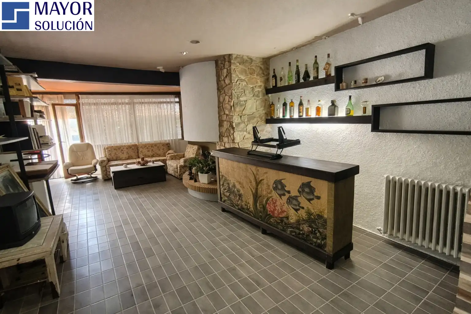 Casa con terrazza in vendita a Centre