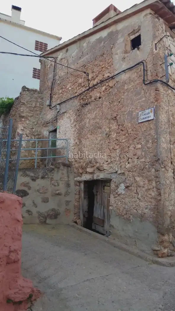Casa en venta en Calle Lavapies 1