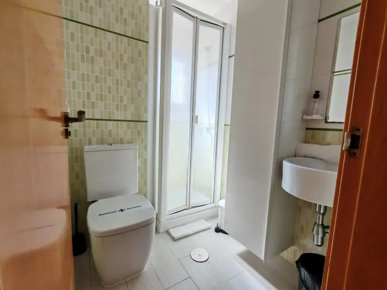 Flat for rent in Avenida de Playamar, Playamar - Benyamina