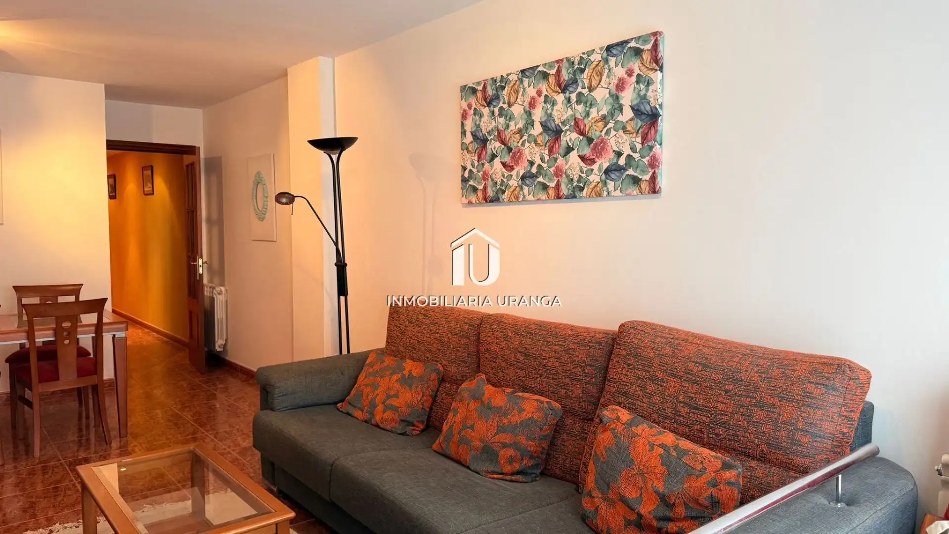 Living room of Flat for sale in Laredo  with Heating, Terrace and Furnished