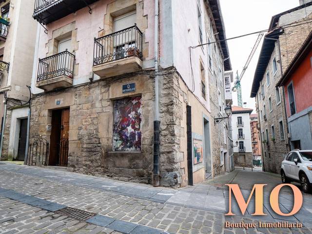 Local comercial en Venta en Artekalea en Bergara