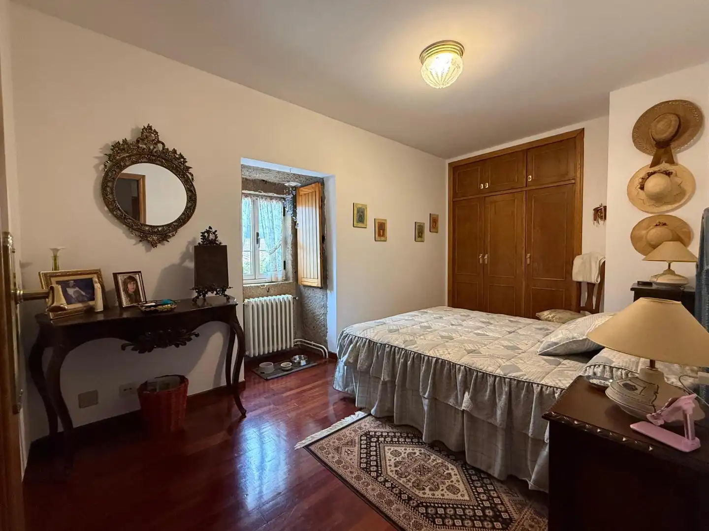 Habitación de Casa o chalet en venta en San Amaro con Calefacción, Jardín privado y Parquet