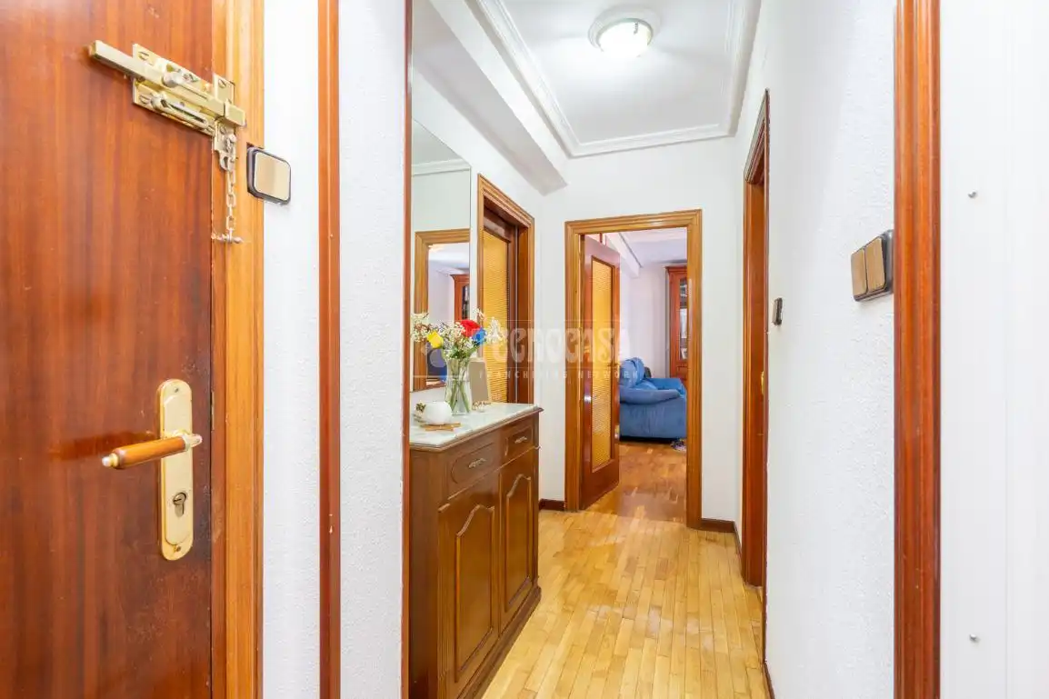 Piso en venta en Coslada con Calefacción