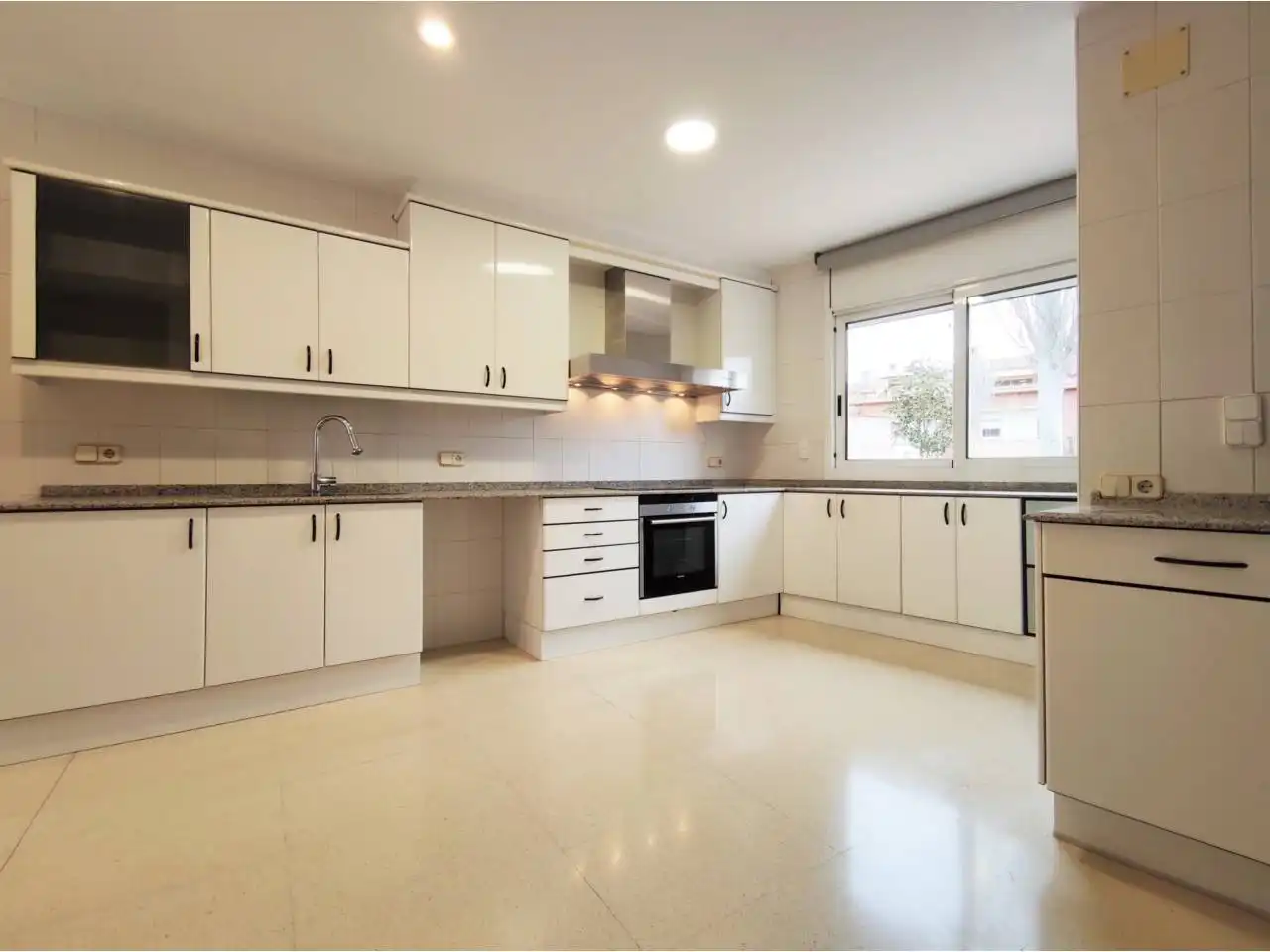 Maison jumelée à vendre à Calle Parador, imagen 3