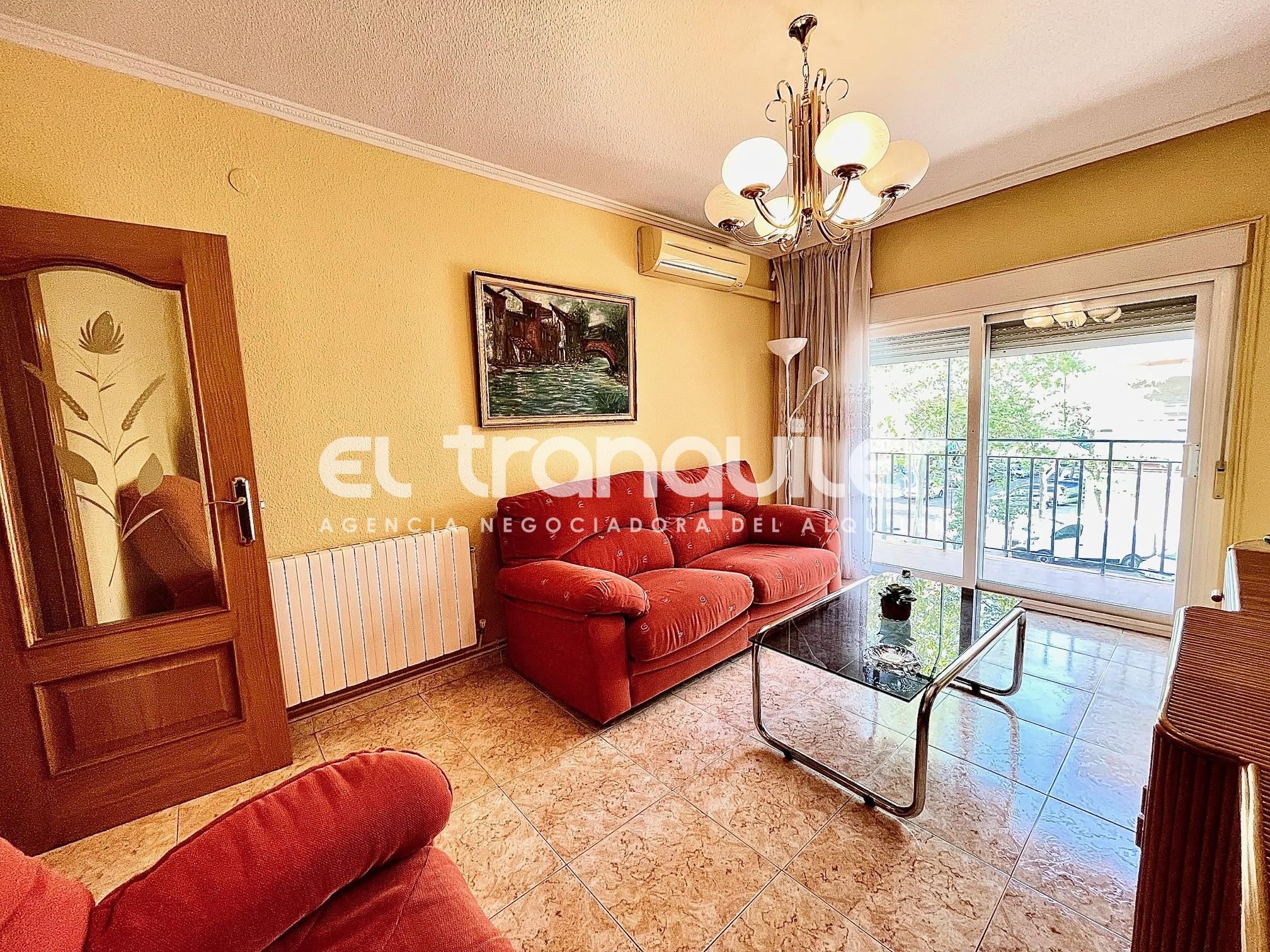 Sala d'estar de Pis en venda en Alcorcón amb Aire condicionat, Parquet i Terrassa