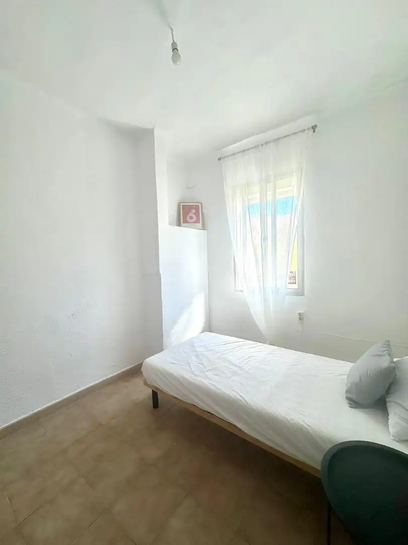 Habitación de Piso en venta en Málaga con Aire acondicionado, Calefacción y Balcón