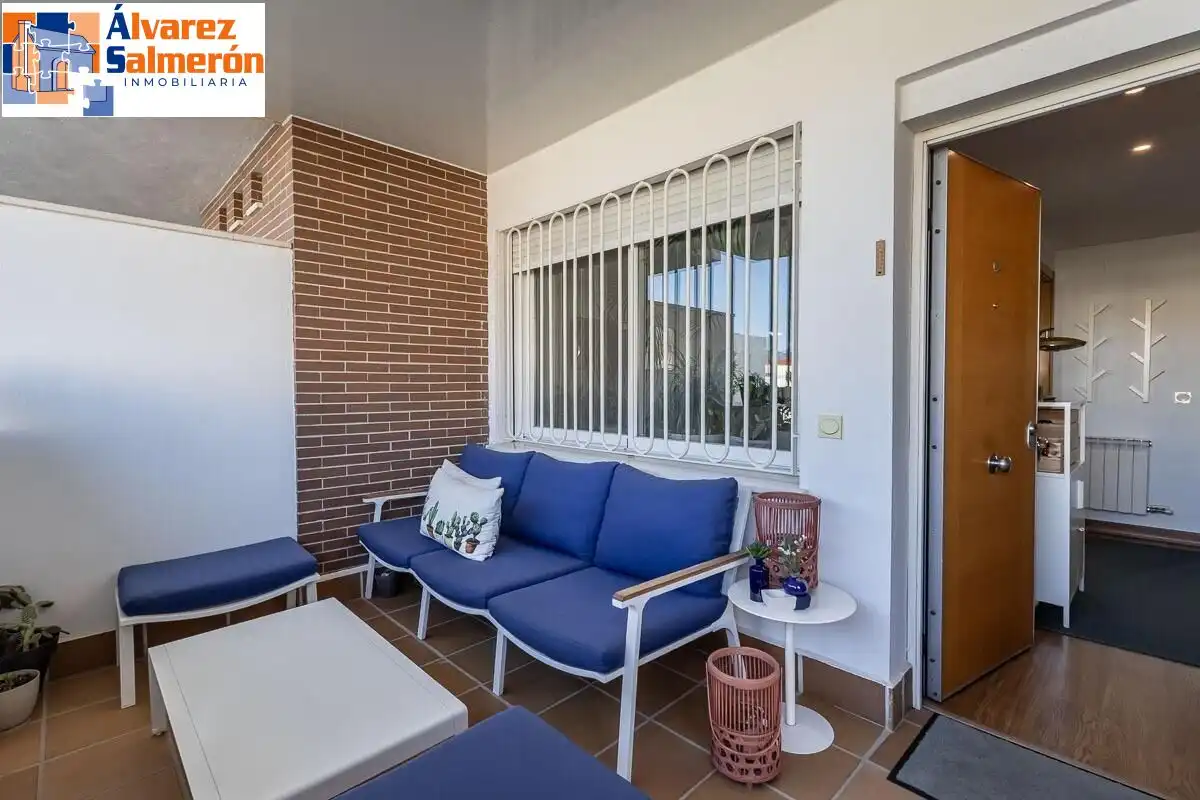 Terraza de Casa adosada en venta en Churriana de la Vega con Aire acondicionado, Calefacción y Terraza