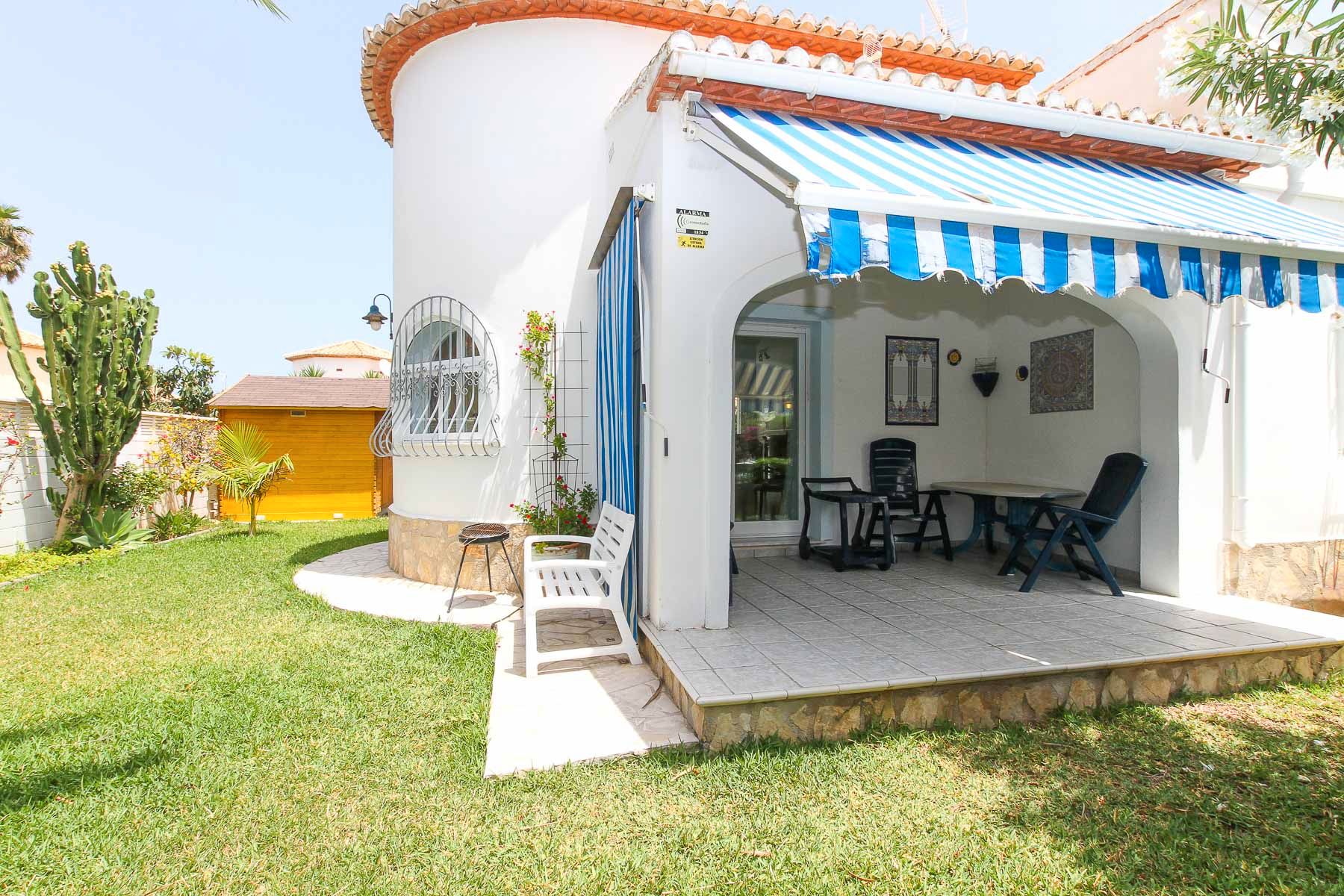 Garden of House or chalet to rent in Dénia  with Air Conditioner, Private garden and Furnished