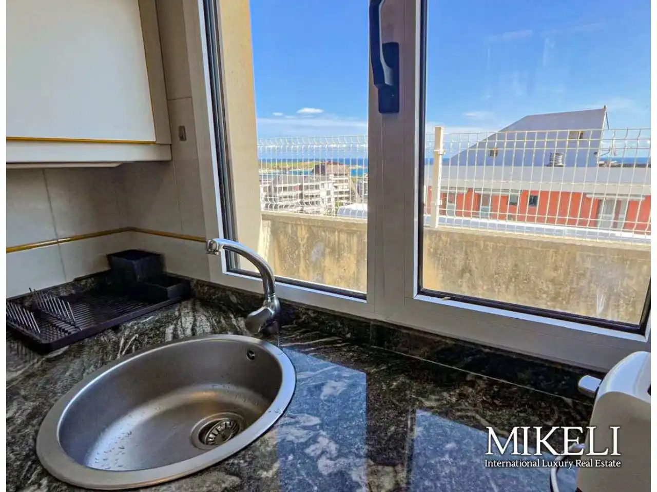 Flat for rent in Avenida Infantes, Los Castros