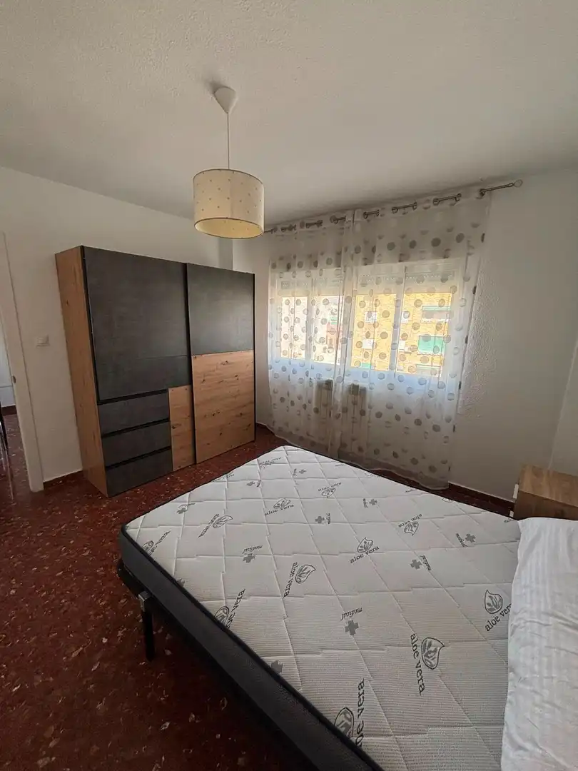 Piso de alquiler en Barrio de Zaidín
