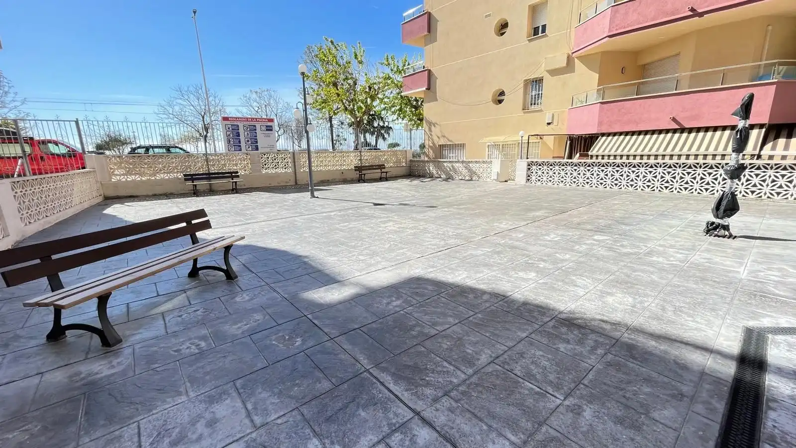 Terraza de Apartamento en venta en Pineda de Mar con Aire acondicionado, Amueblado y Piscina comunitaria