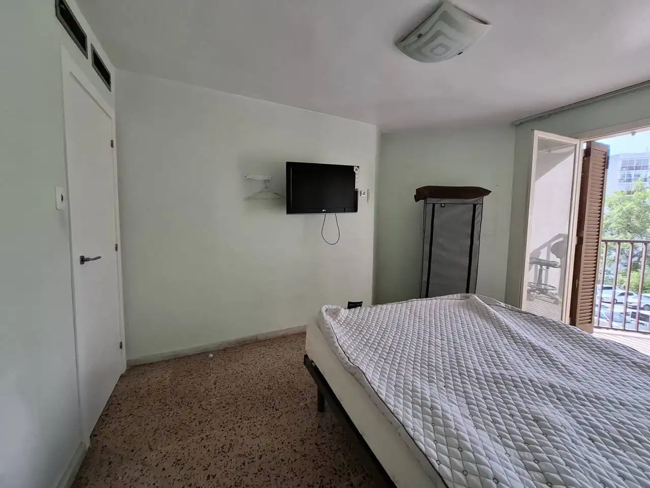 Schlafzimmer von Wohnung zum Verkauf in Rubí mit Klimaanlage, Heizung und Balkon