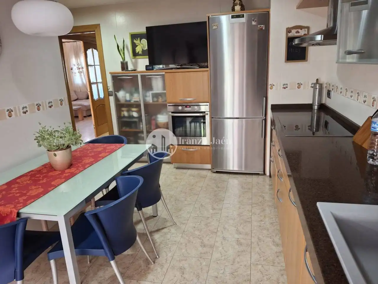 Cocina de Casa o chalet en venta en Jaén con Aire acondicionado, Calefacción y Terraza