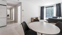Sala d'estar de Pis de lloguer en  Barcelona Capital amb Terrassa, Moblat i Forn