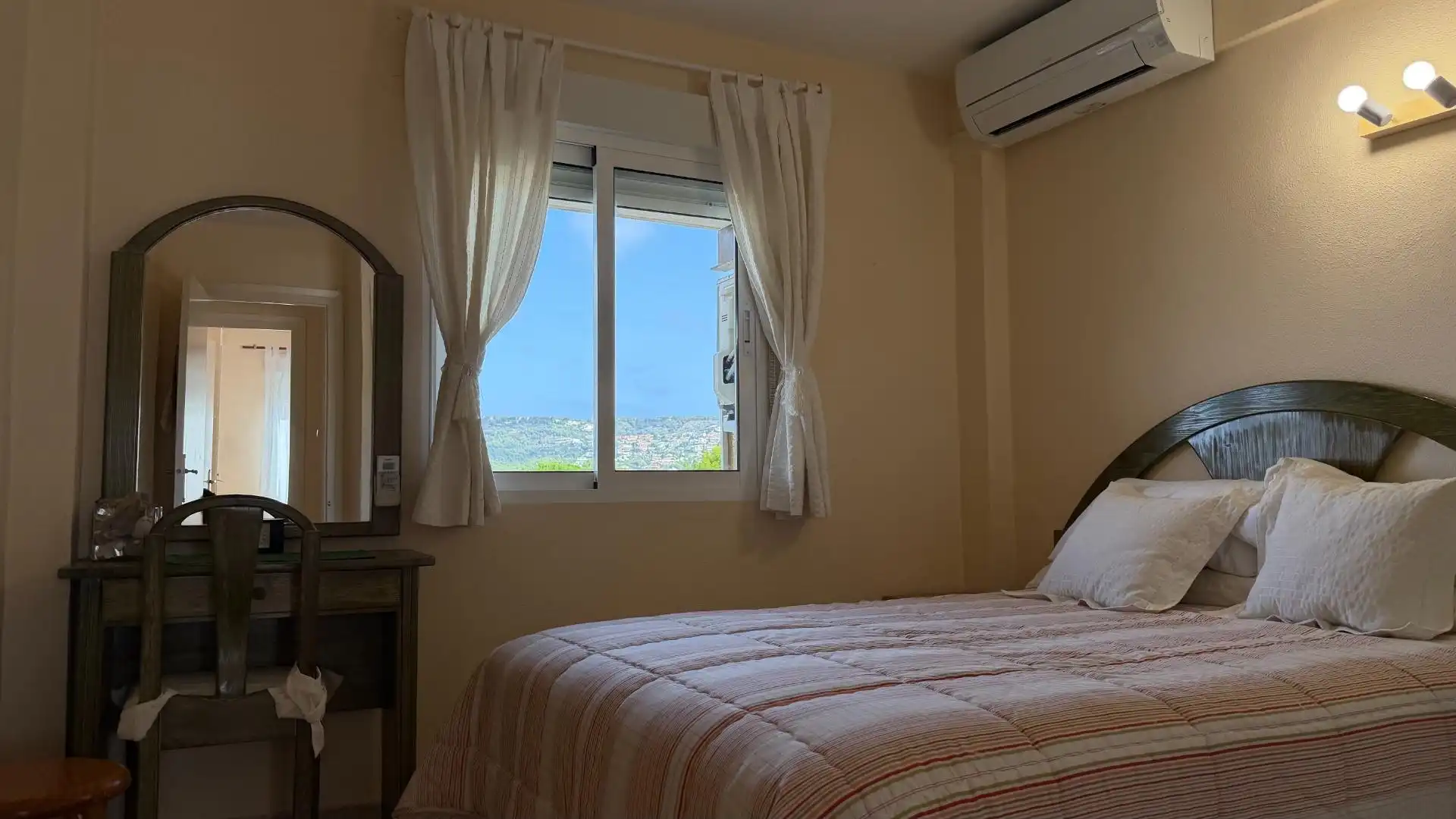 Apartament amb terrassa en venda a MEDITERRANEO 170, imagen 14