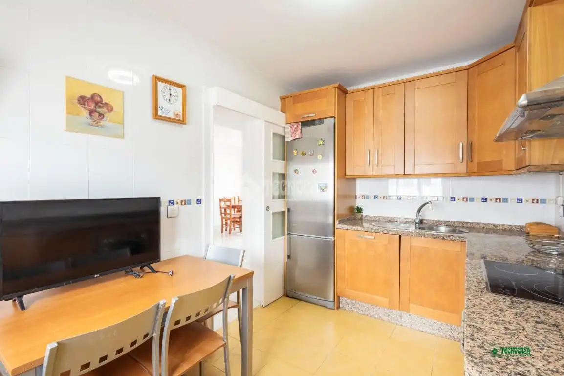 Kitchen of Flat for sale in Almería  with Air Conditioner