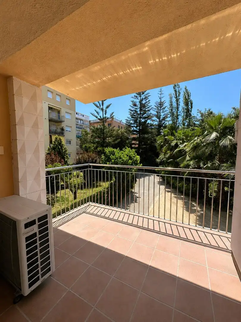Vista exterior de Pis en venda en Malgrat de Mar amb Aire condicionat, Calefacció i Terrassa