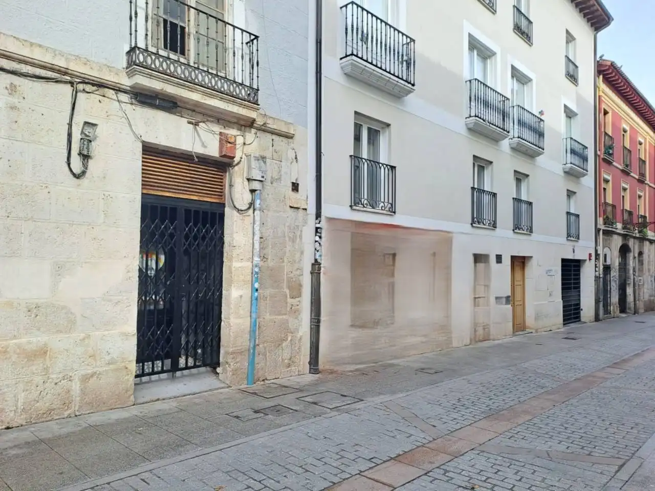 Local comercial en venta en Calle Fernán González