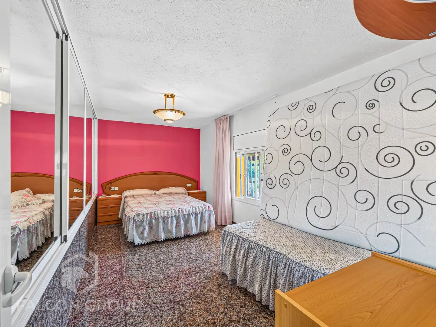 Chalet con terraza en venta en Carrer Olivo, imagen 35