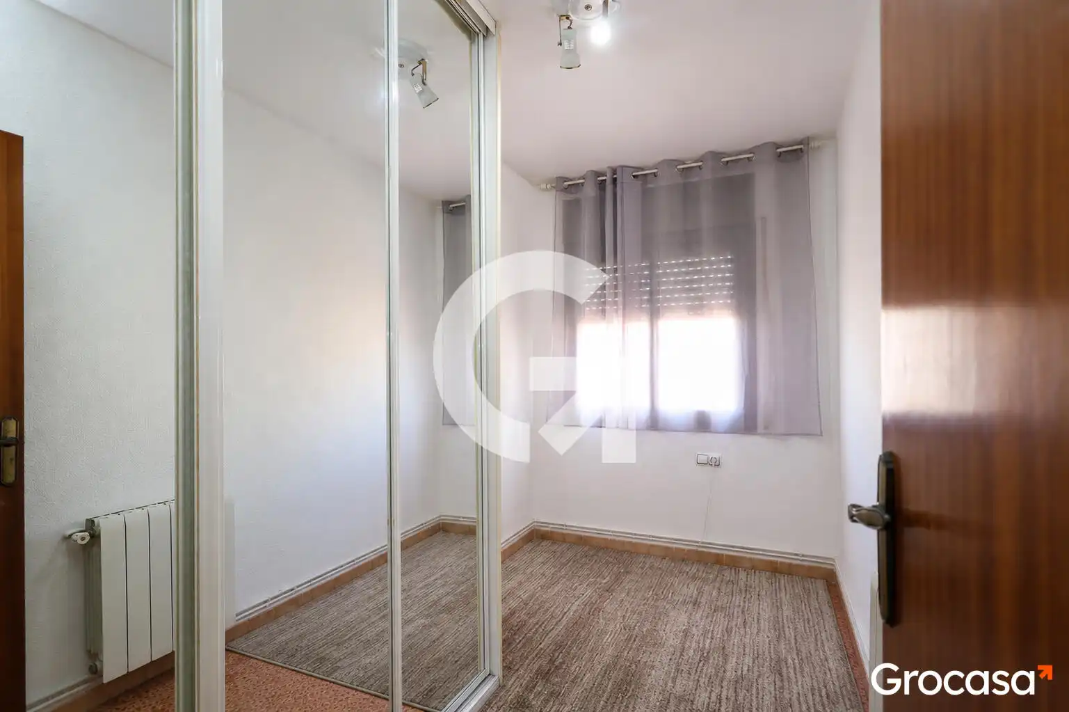 Bedroom of Flat for sale in El Prat de Llobregat  with Air Conditioner, Heating and Oven