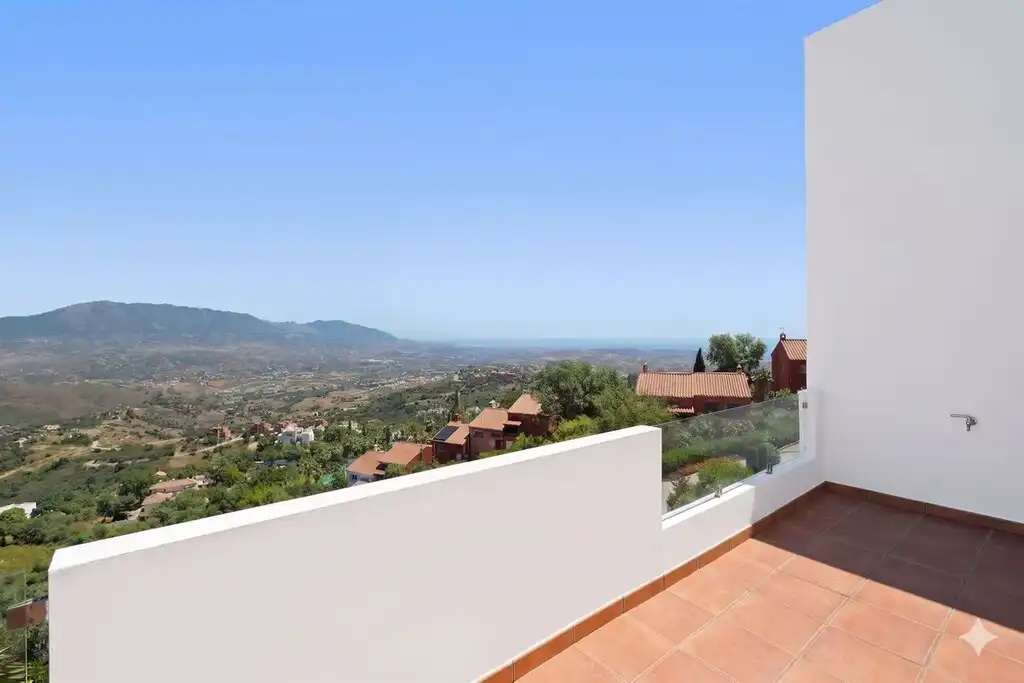 Penthouse with pool for sale in La Mairena, imagen 38