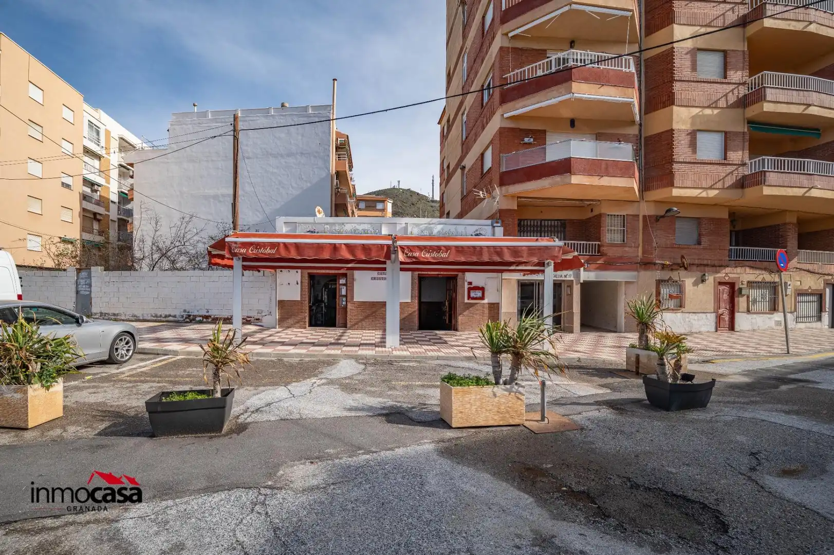 Vista exterior de Local en venda en Torrenueva Costa amb Aire condicionat i Moblat