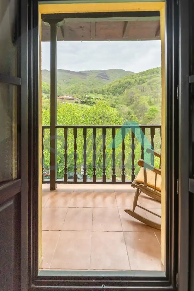Terraza de Casa o chalet en venta en Quirós con Calefacción, Jardín privado y Terraza