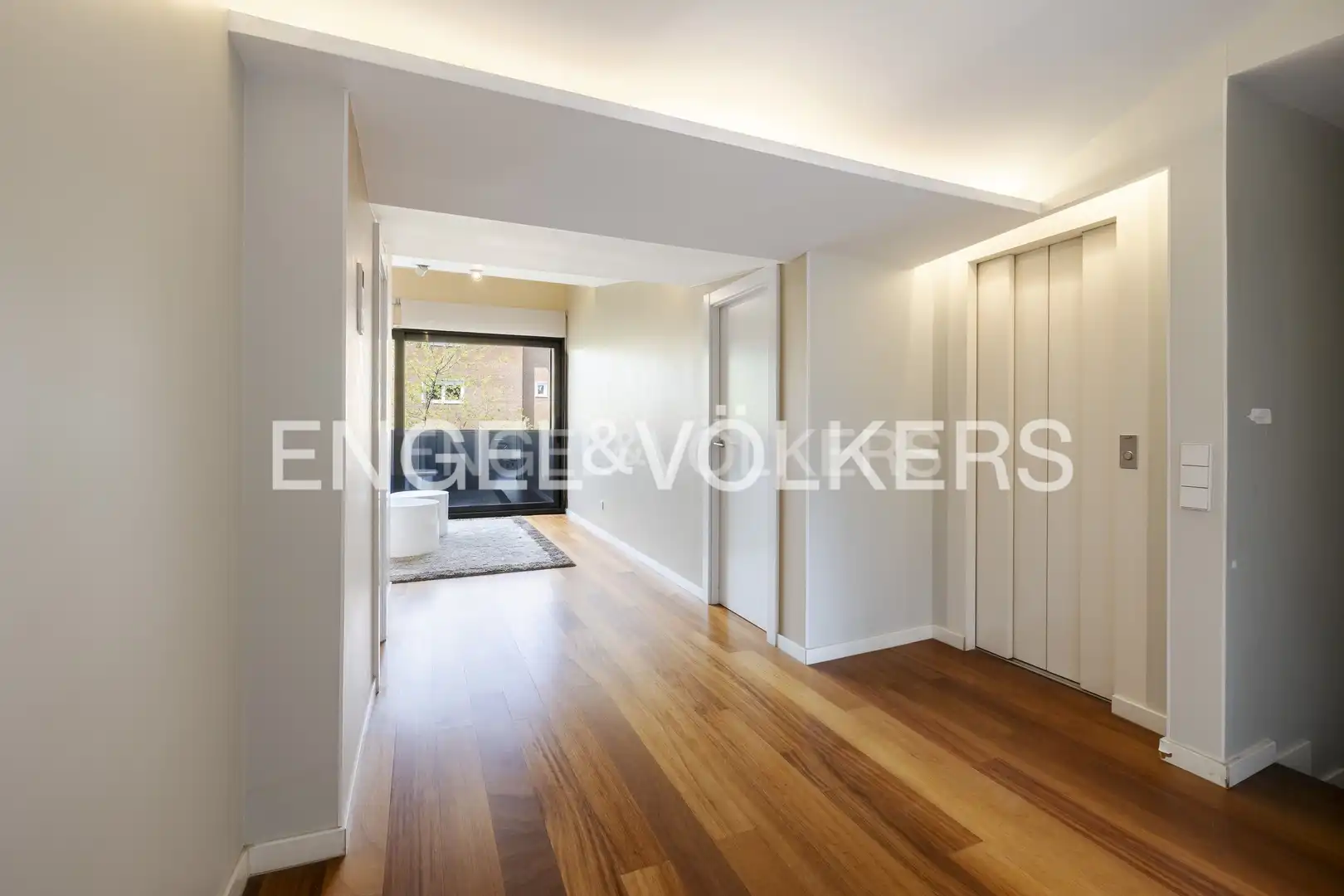 Houses for sale in Madrid  with Air Conditioner, Heating and Terrace