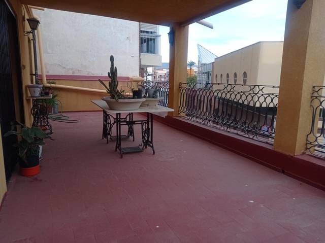 Casa-chalet en Venta en Casco Antiguo