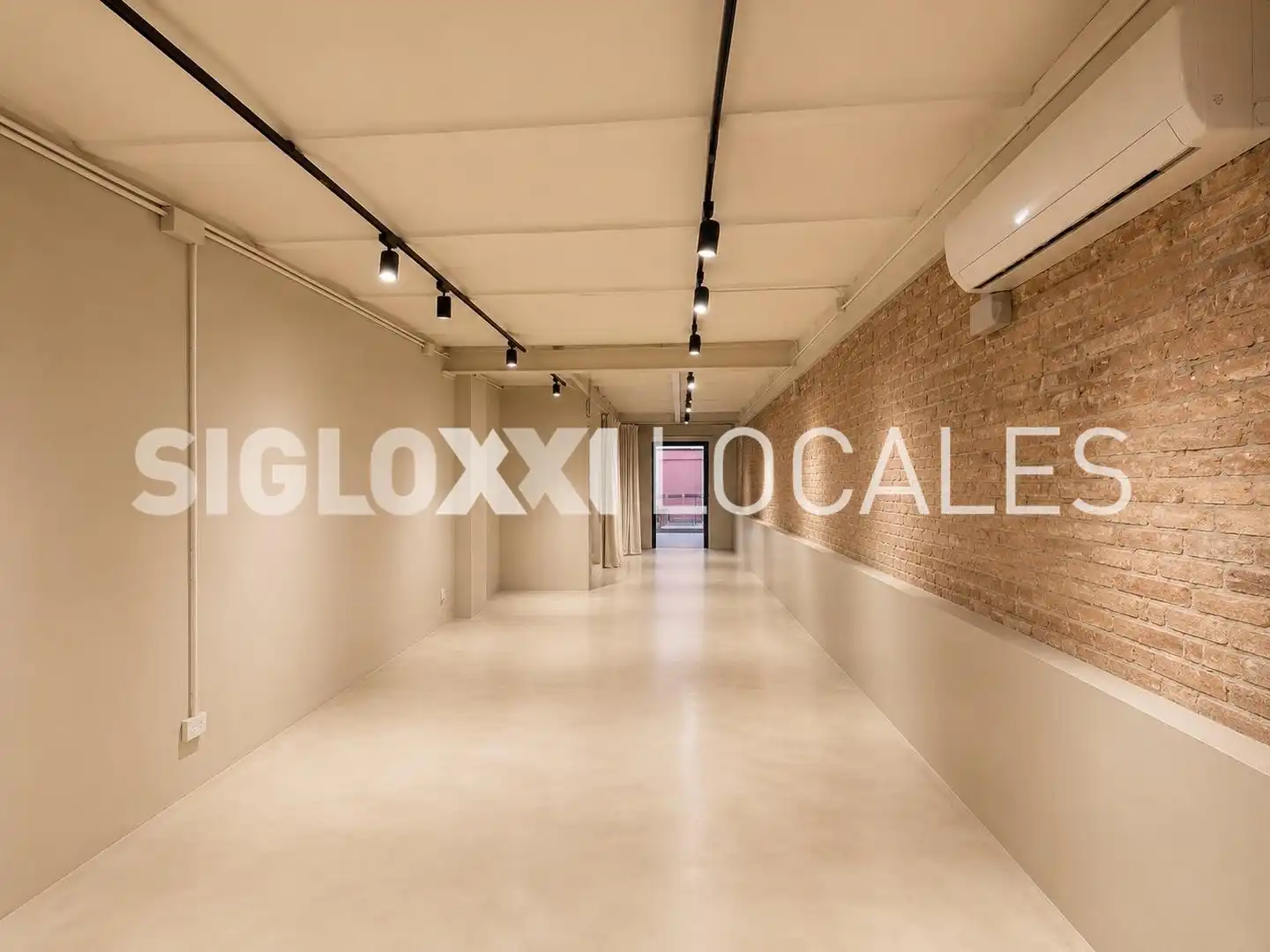 Local de lloguer en Sarrià - Sant Gervasi
