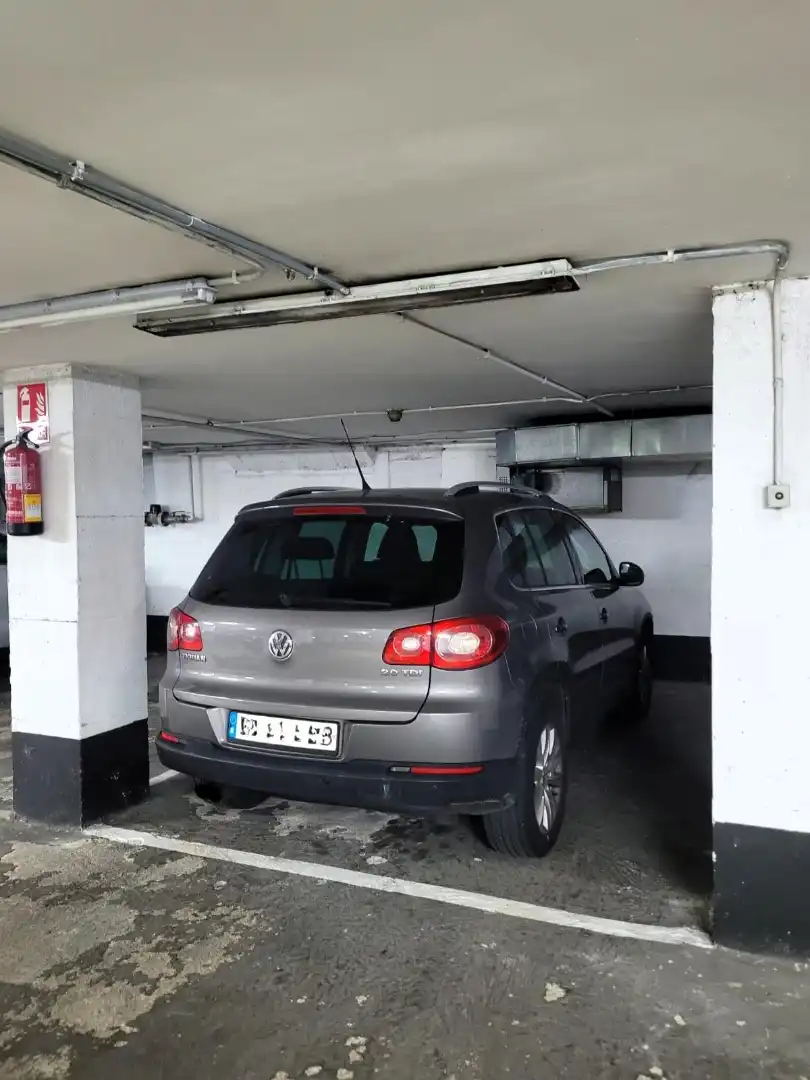 Parkplatz von Wohnungen zur Miete in Santander mit Heizung, Möbliert und Balkon