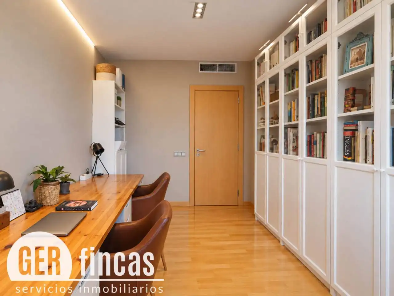 Piso en venta en Terrassa con Aire acondicionado, Calefacción y Parquet