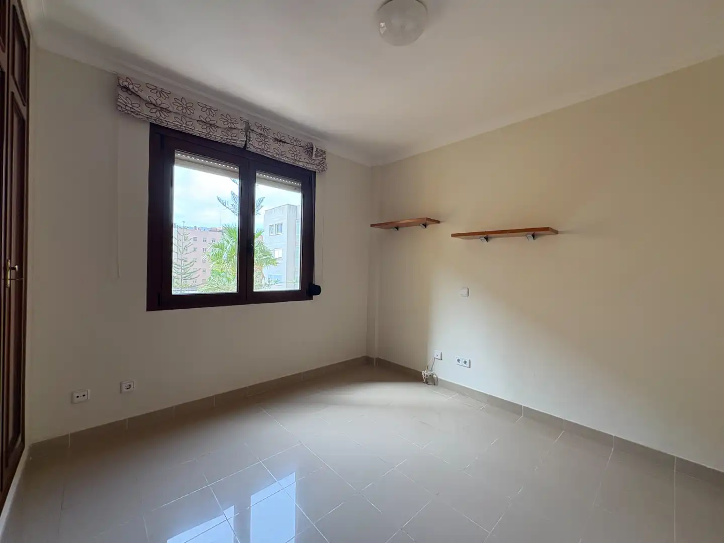 Bedroom of Flat for rent in Ciudad Alta