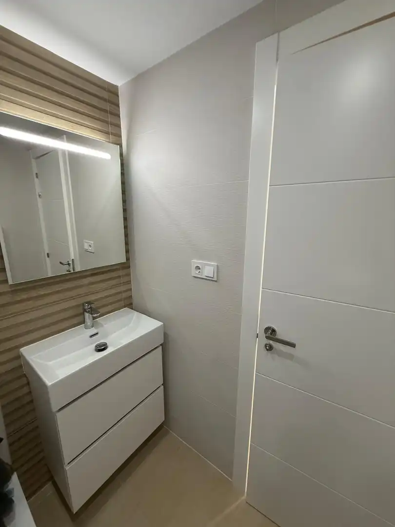 Bany de Apartament en venda en Cambrils amb Aire condicionat, Calefacció i Moblat