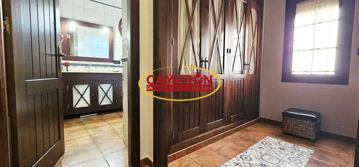 Casa o xalet en venda en Coria del Río amb Aire condicionat