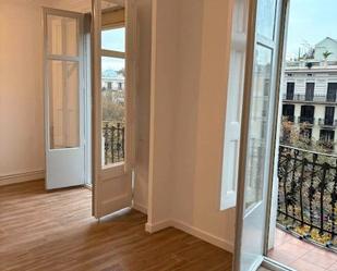 Bedroom of Flat to rent in  Barcelona Capital  with Heating, Oven and Balcony